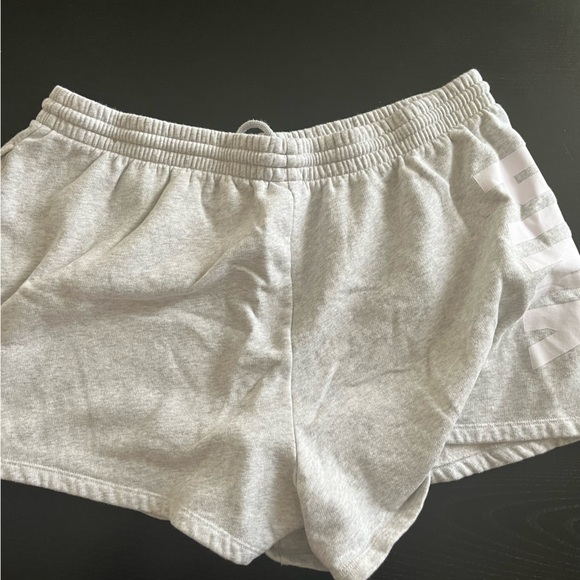 Used! Gray cotton shorts - Picture 2 of 5